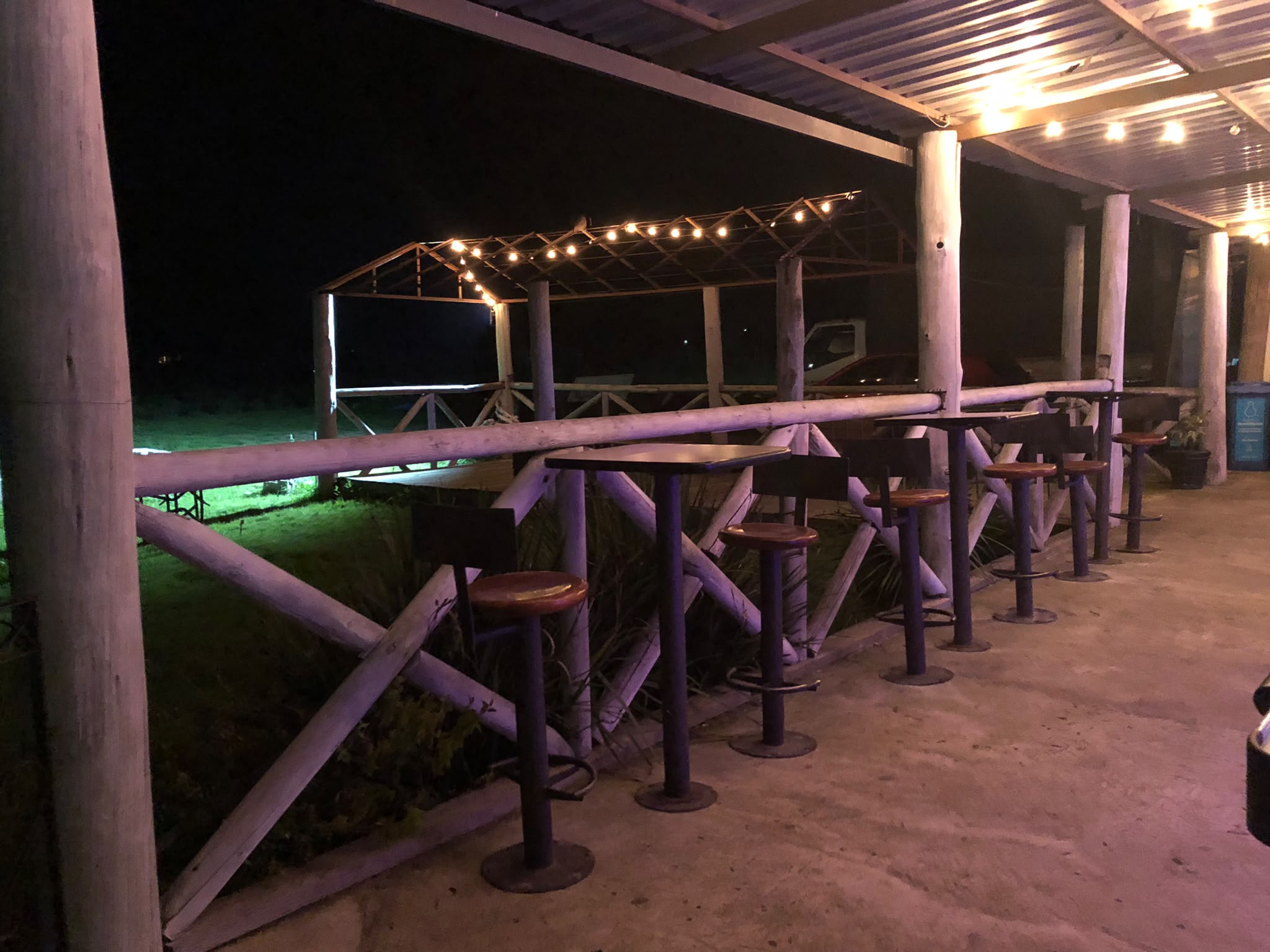 Barra al aire libre