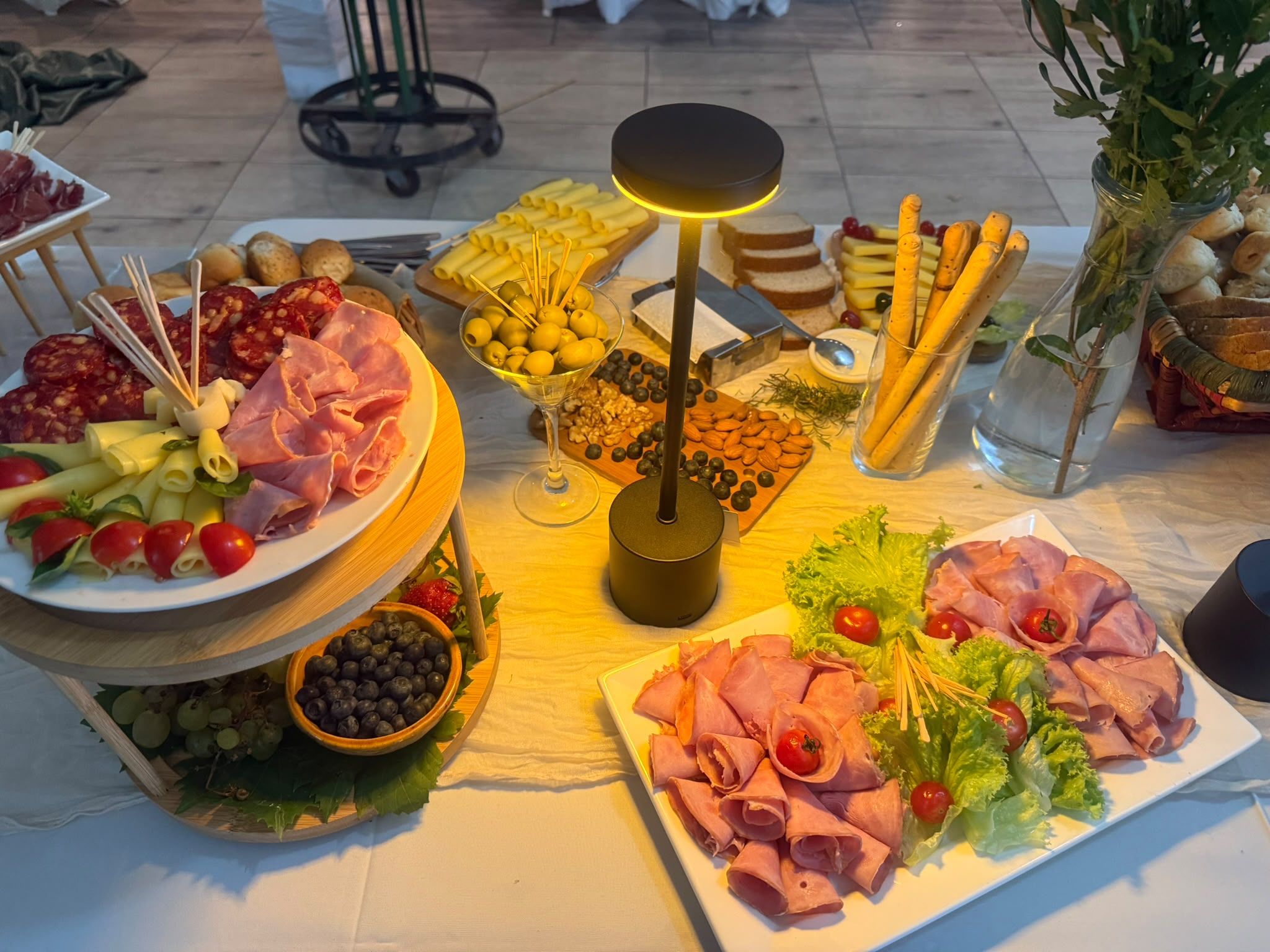 Picada de bienvenida